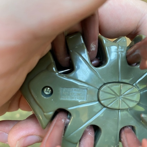 Vintage 1997 Marvel Spider Man Spider Web Trap Action Figure - Picture 8 of 8